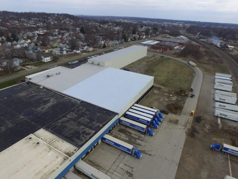 Automated Storage and Retrieval System Building