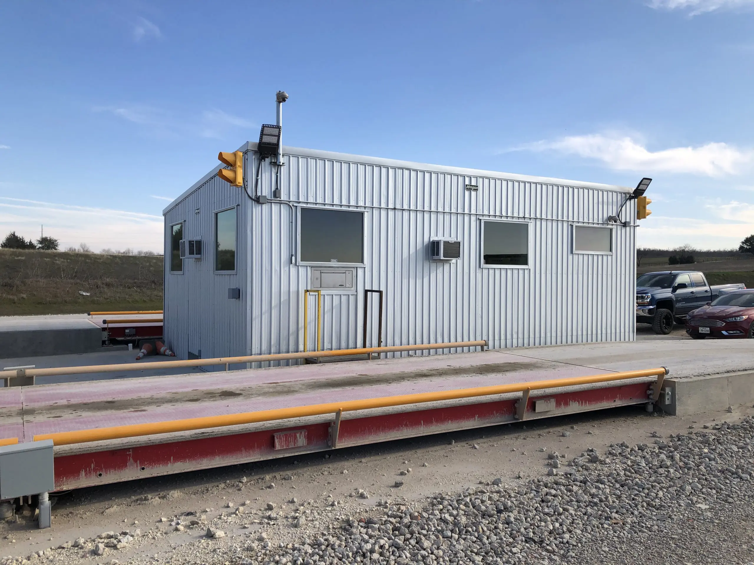 Truck Scales and Scalehouse