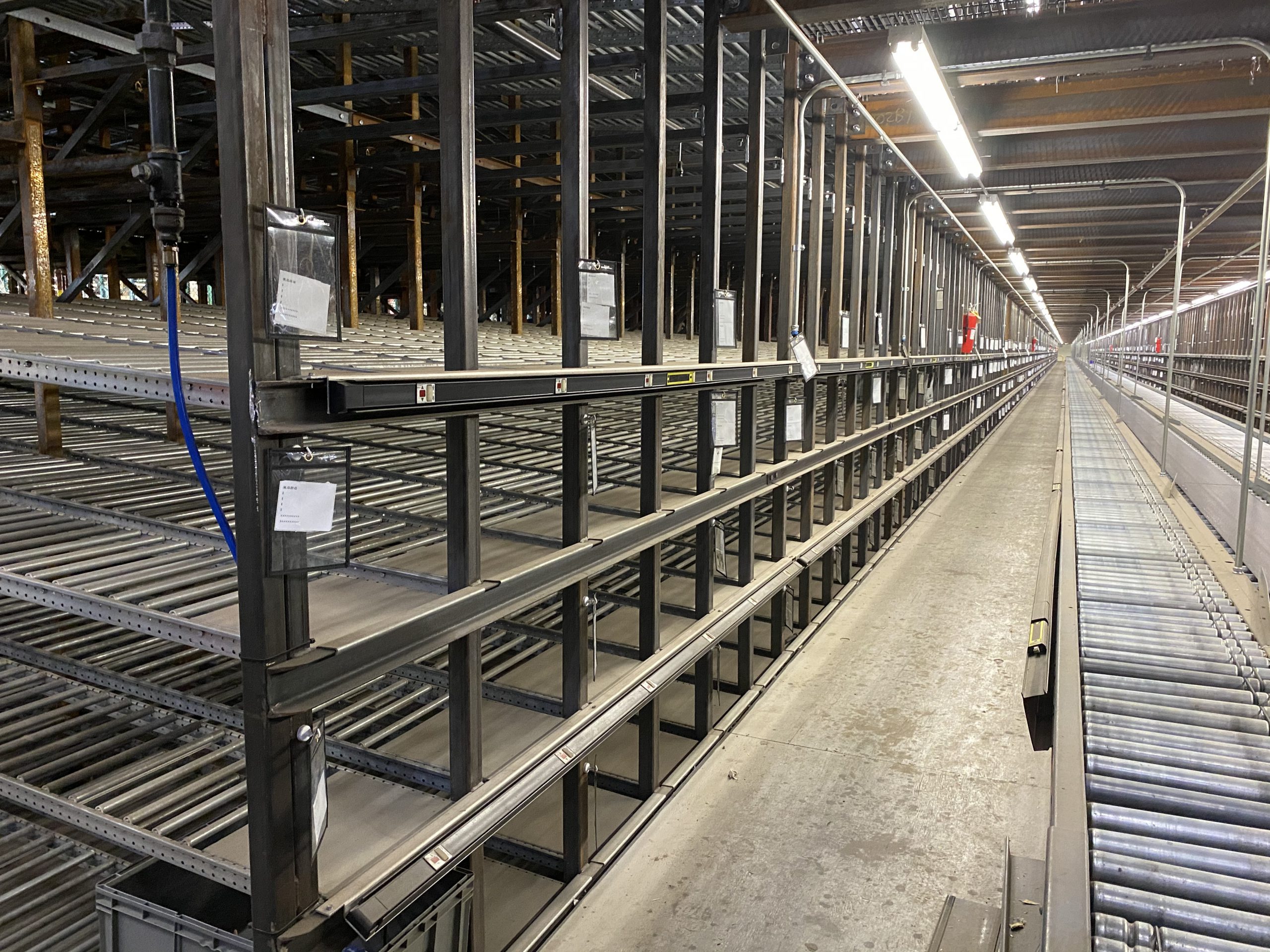 Internal Automated Storage and Retrieval Systems